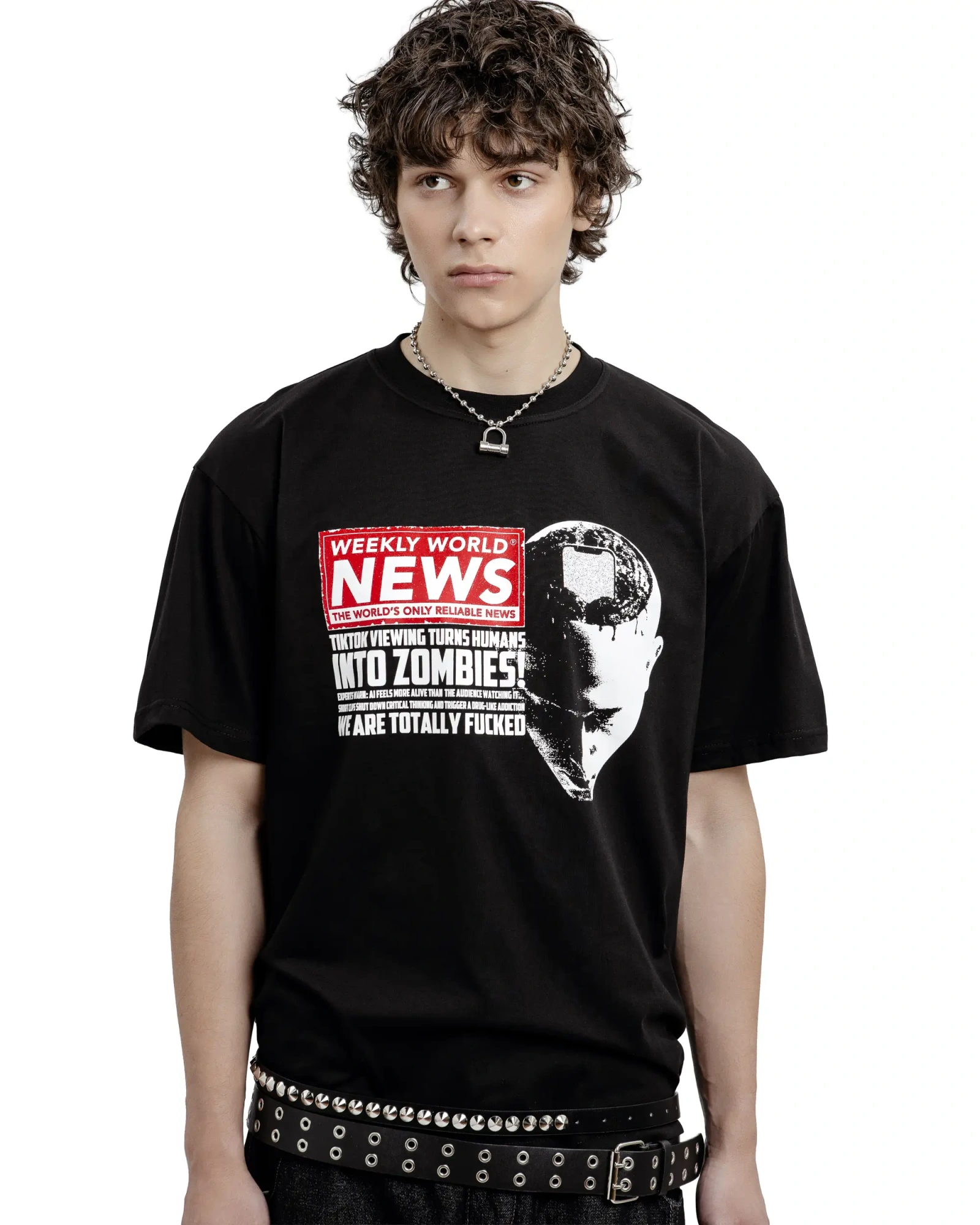 Футболка NEWS