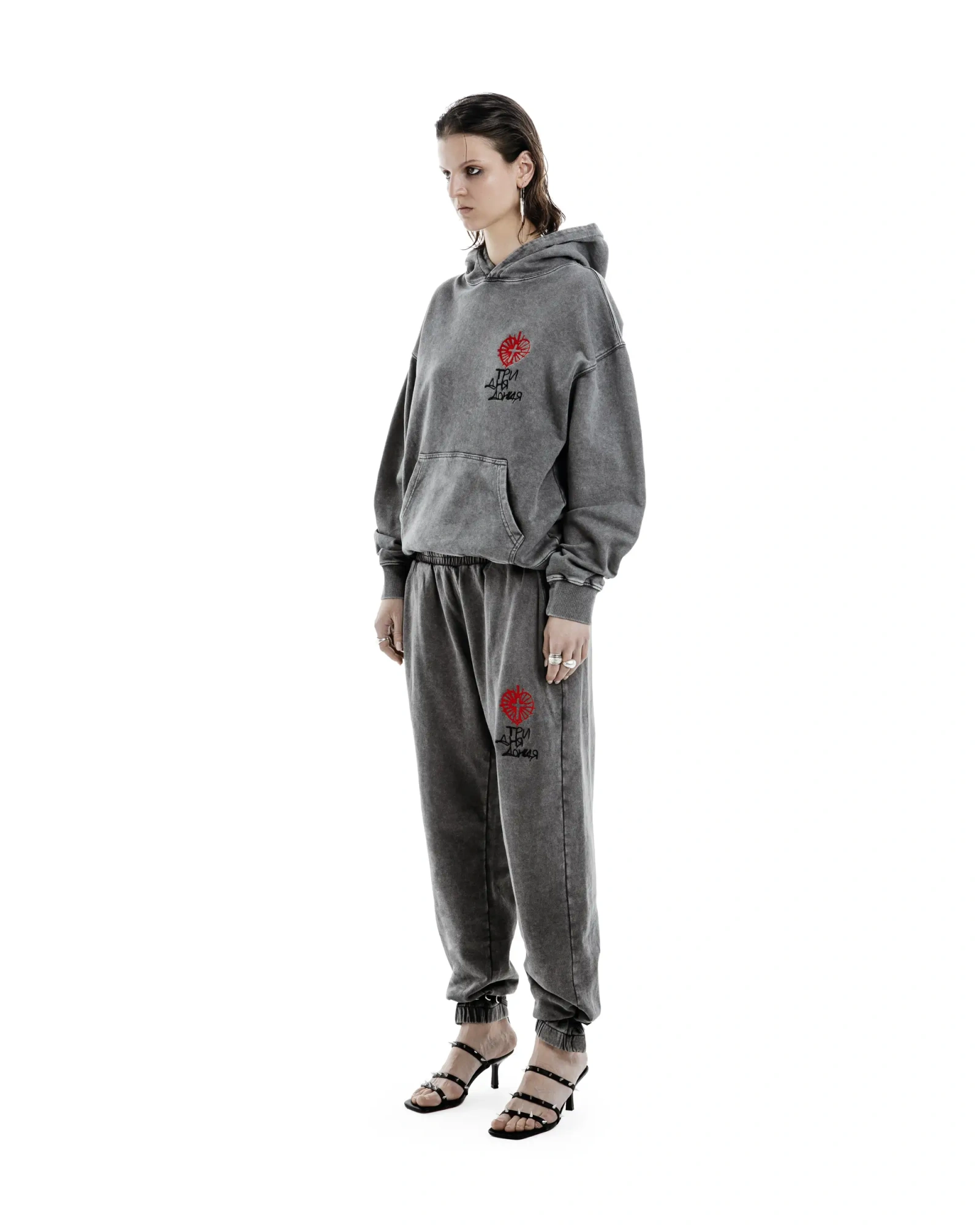 Брюки Три Дня Дождя garment dye grey